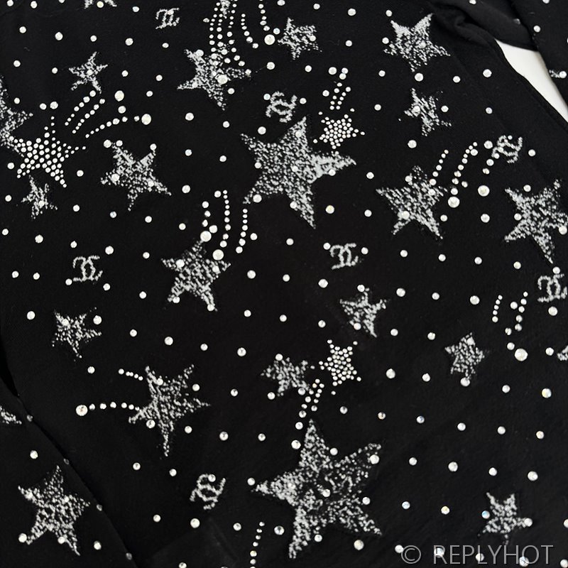 샤넬 스타 다이아몬드 지퍼 니트