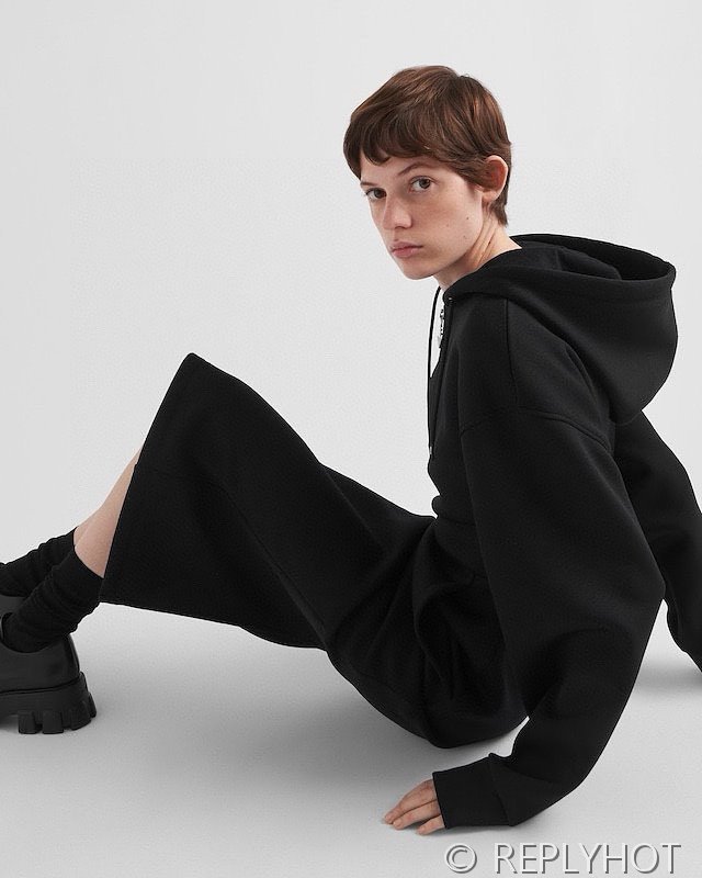 프라다 Cotton fleece dress [매장가 590만원대]