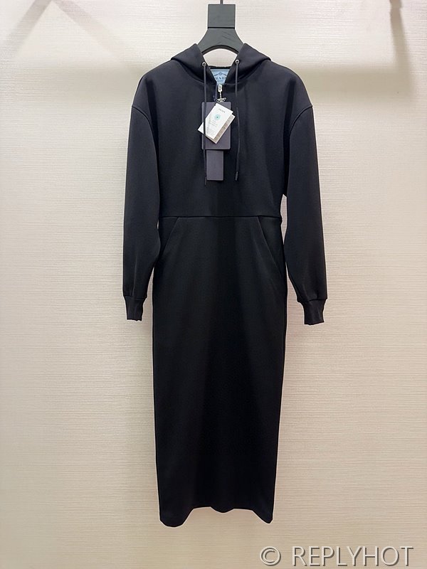 프라다 Cotton fleece dress [매장가 590만원대]