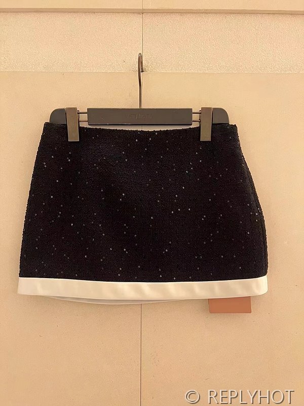 미우미우 부클레 투피스 [매장가 780만원대]