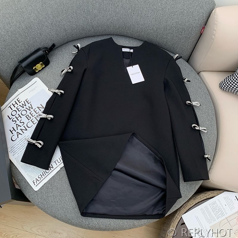 발렌티노 옆트임 원피스 [매장가 450만원대]