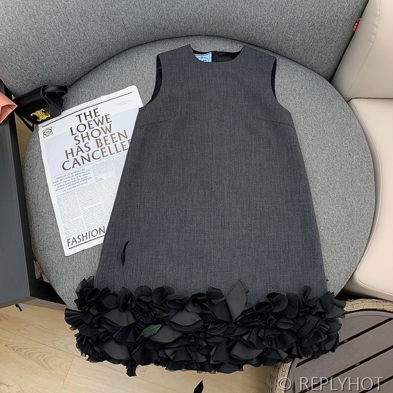 프라다 자수 울 미니드레스 [매장가 860만원대]