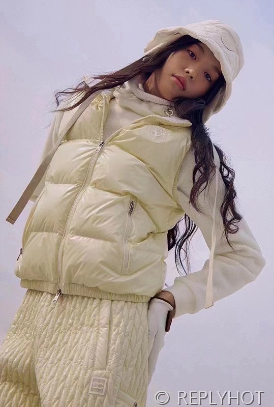 SOUTHCAPE 다운조끼패딩 2color