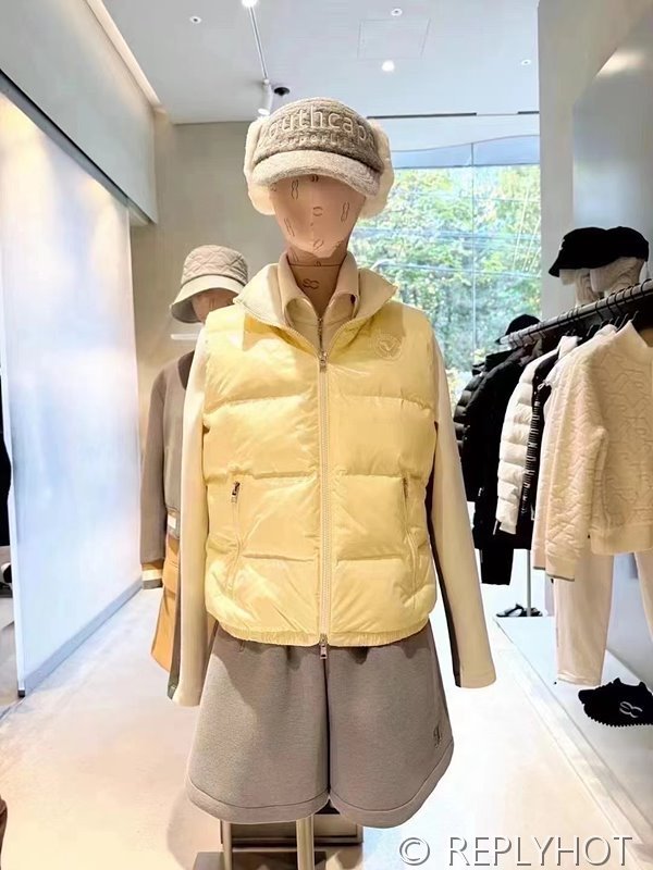 SOUTHCAPE 다운조끼패딩 2color