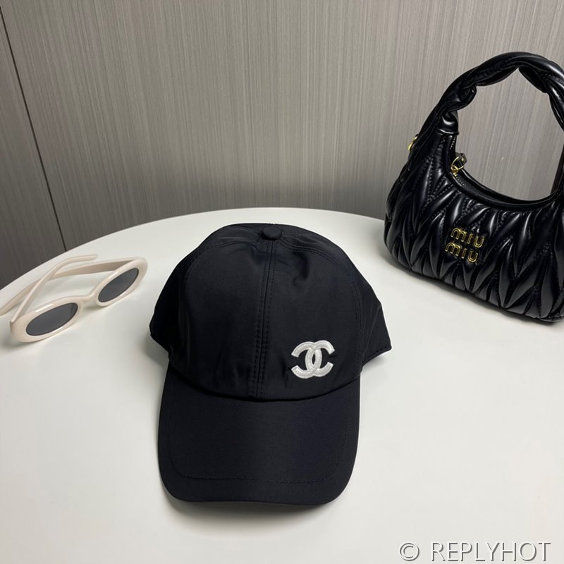 샤넬 CC로고 볼캡 [매장가 170만원대]