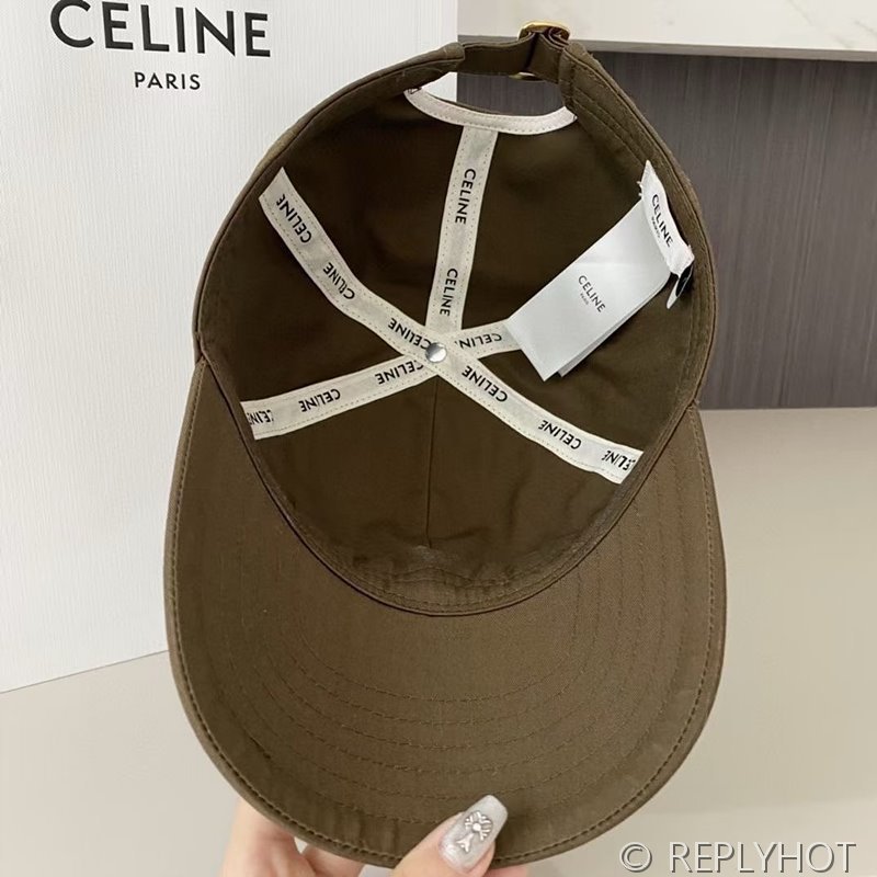 셀린느 트리옹프 베이스볼 캡 [매장가 79만원대]