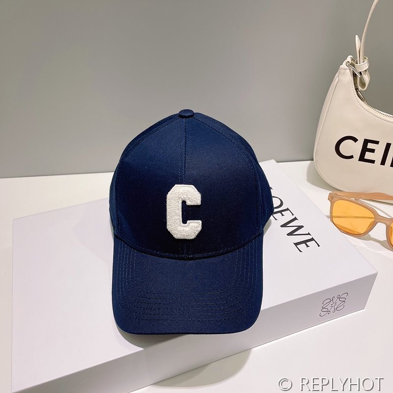 셀린느 이니셜 베이스볼 캡 [매장가 79만원대]