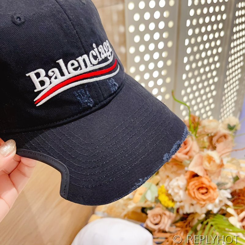 발렌시아가 볼캡 [매장가 50만원대]