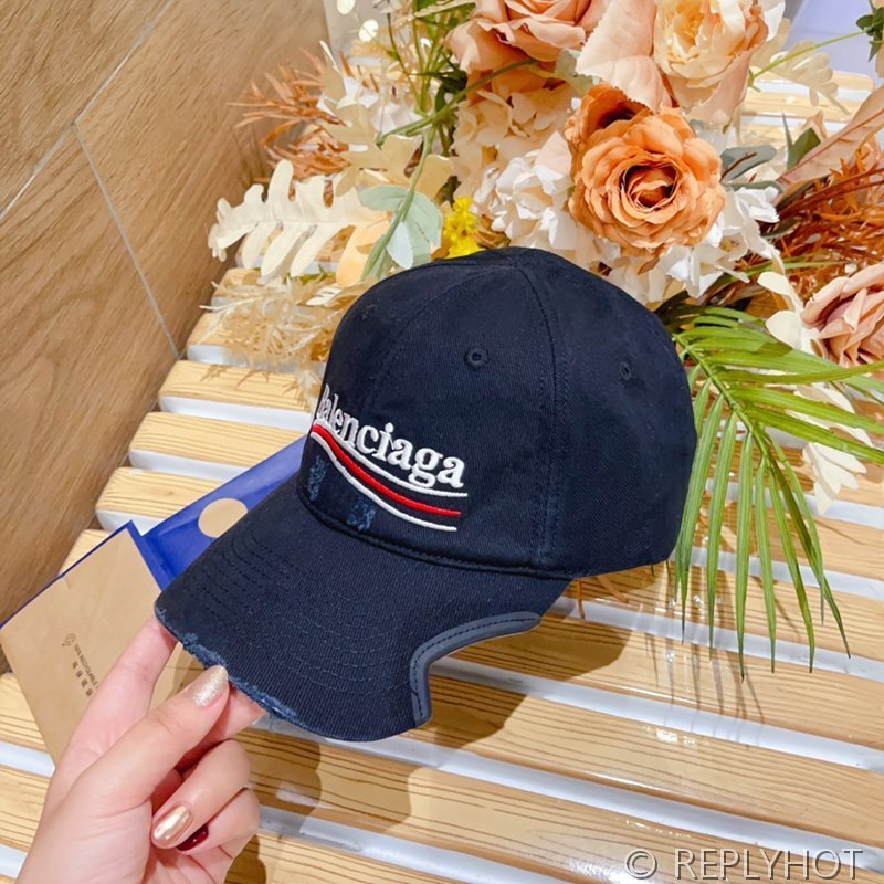 발렌시아가 볼캡 [매장가 50만원대]