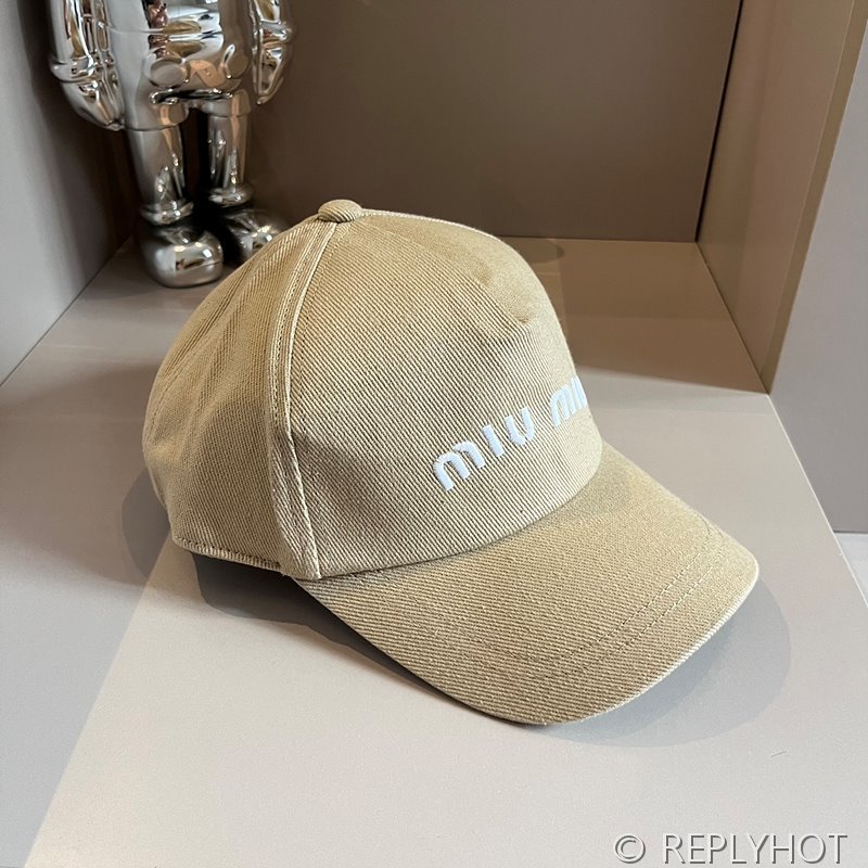 미우미우 드릴 베이스볼 캡 [매장가 69만원대]