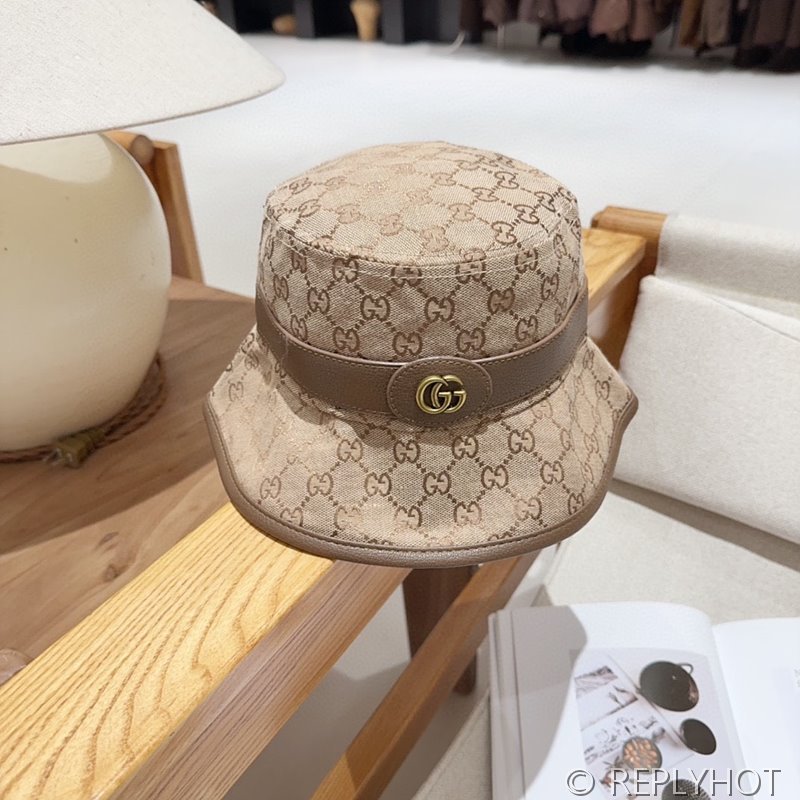 구찌 더블 G 로고의 GG 캔버스 버킷 모자 [매장가 78만원]