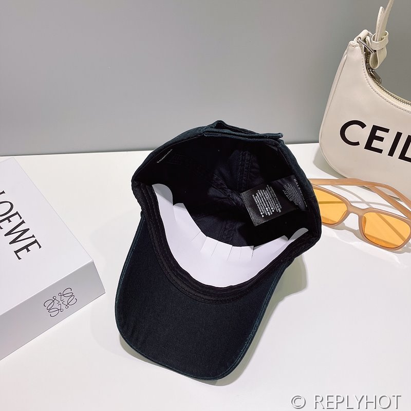 발렌시아가 블랙 앤 화이트 코튼 드릴 Logo Visor 캡 [매장가 56만원대]