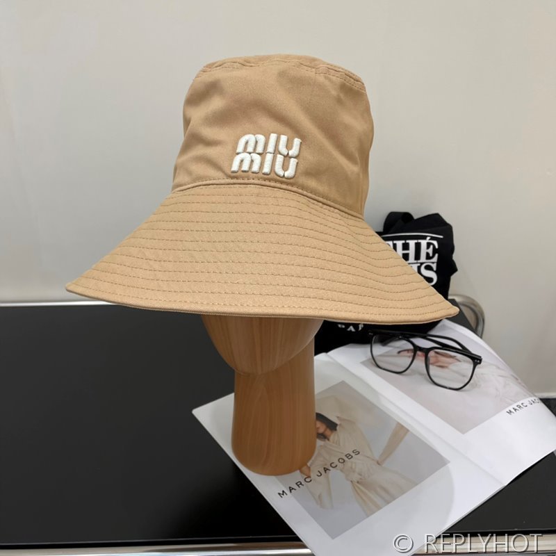 미우미우 드릴 햇 [매장가 86만원대]