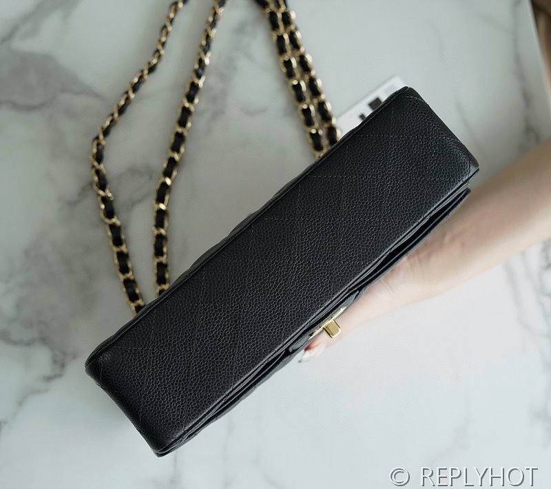 [하이엔드급] 샤넬 클래식 미디엄 카프스킨 골드메탈 블랙 [매장가 1450만원대]