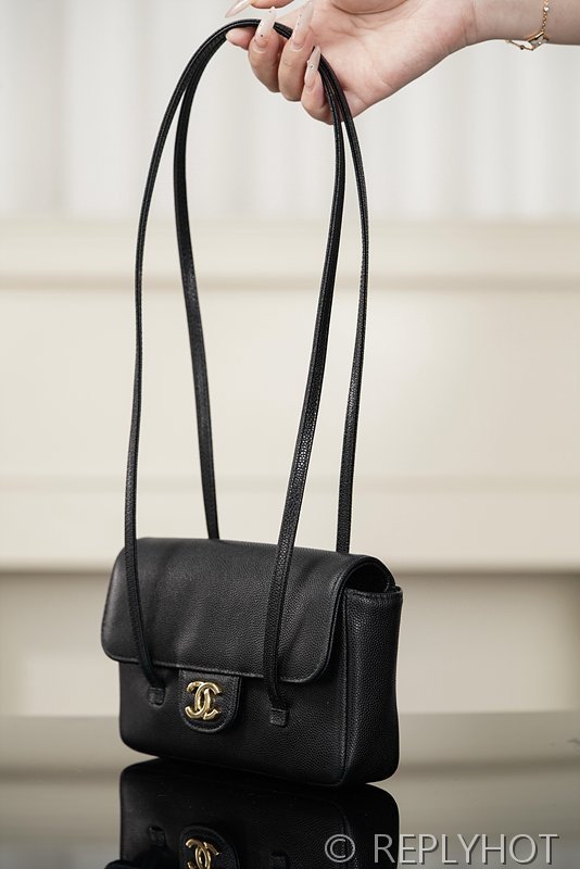 [하이엔드급] 샤넬 26 제니백 미니 가죽 스트랩 클러치 [매장가 611만원대]