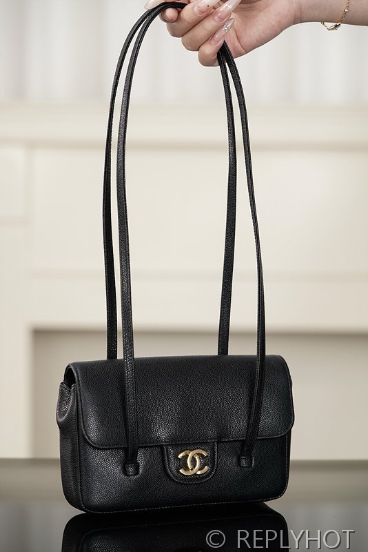 [하이엔드급] 샤넬 26 제니백 미니 가죽 스트랩 클러치 [매장가 611만원대]