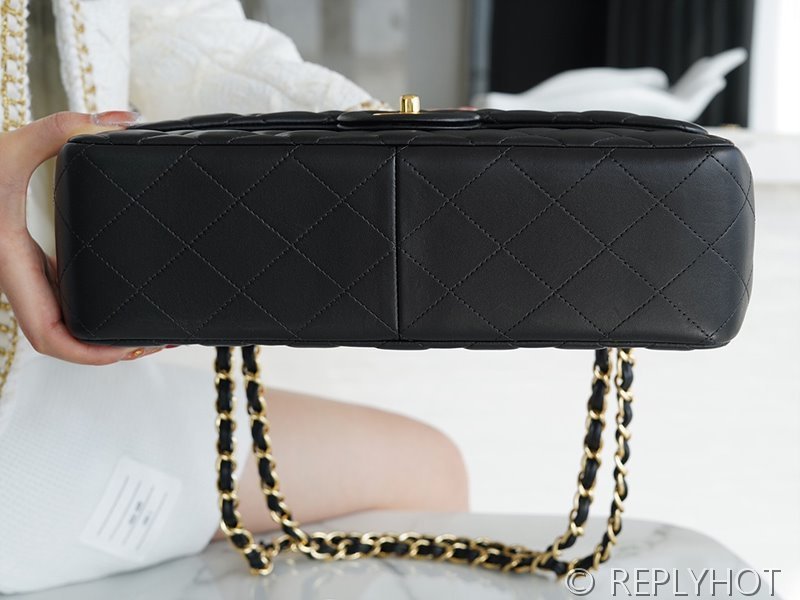[하이엔드급] 샤넬 클래식 라지 램스킨 골드메탈 블랙 [매장가 1570만원대]