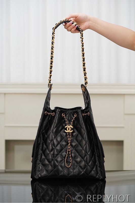 [하이엔드급] 샤넬 25백 미디엄 카프스킨 골드메탈 블랙 [매장가 1200만원대]