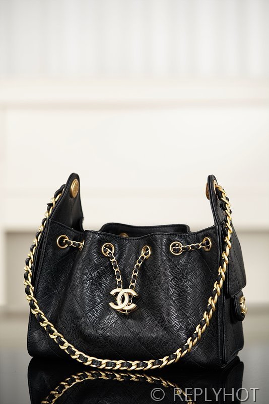 [하이엔드급] 샤넬 25백 미니 그레인드 카프스킨, 골드메탈 블랙 [매장가 900만원대]