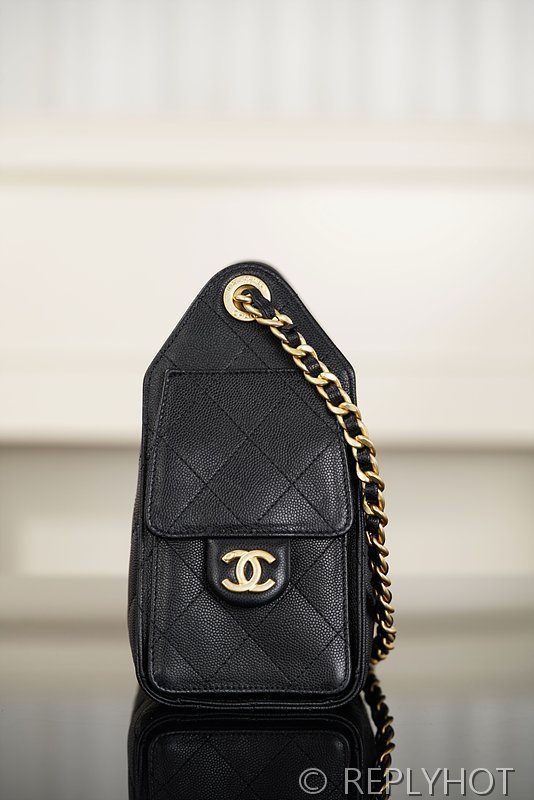 [하이엔드급] 샤넬 25백 미니 그레인드 카프스킨, 골드메탈 블랙 [매장가 900만원대]