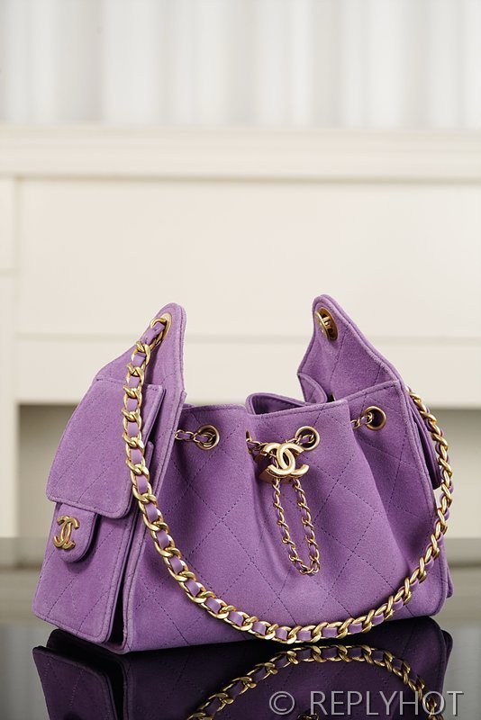 [하이엔드급] 샤넬 25백 미니 스웨이드 카프스킨 골드메탈 퍼플 [매장가 900만원대]