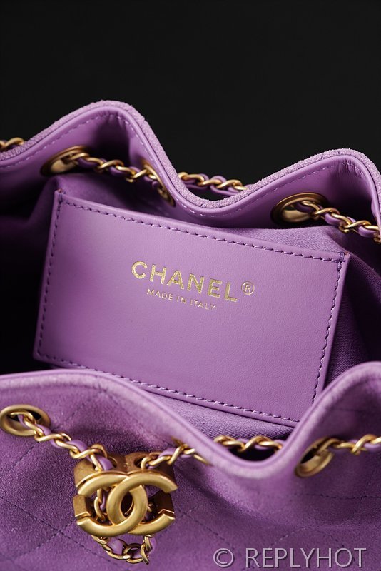 [하이엔드급] 샤넬 25백 미니 스웨이드 카프스킨 골드메탈 퍼플 [매장가 900만원대]