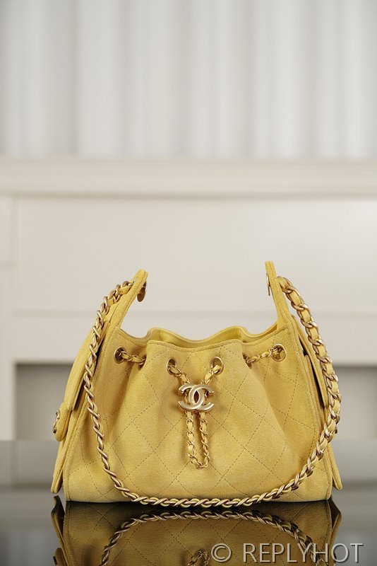 [하이엔드급] 샤넬 25백 미니 스웨이드 카프스킨 골드메탈 옐로우 [매장가 900만원대]