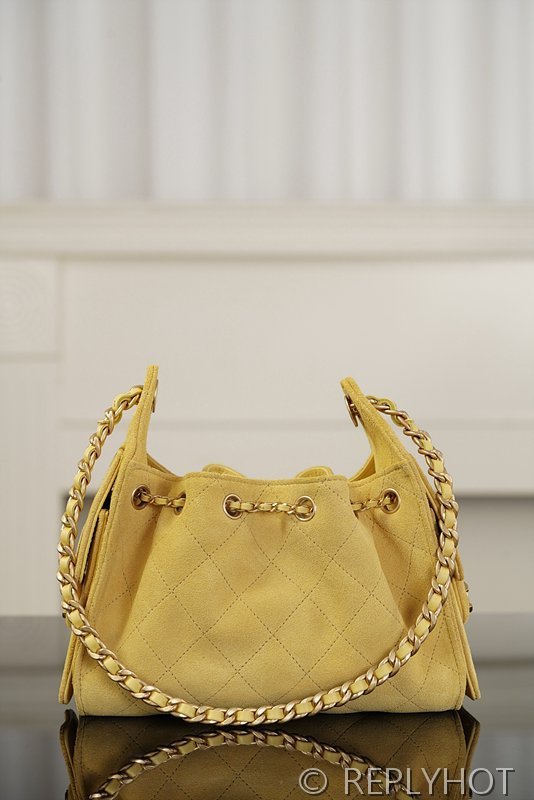 [하이엔드급] 샤넬 25백 미니 스웨이드 카프스킨 골드메탈 옐로우 [매장가 900만원대]