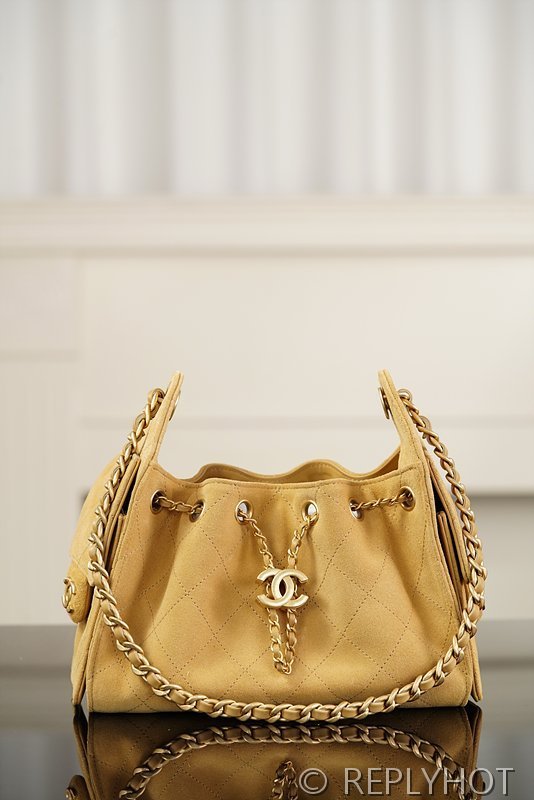[하이엔드급] 샤넬 25백 미니 스웨이드 카프스킨 골드메탈 베이지 [매장가 900만원대]