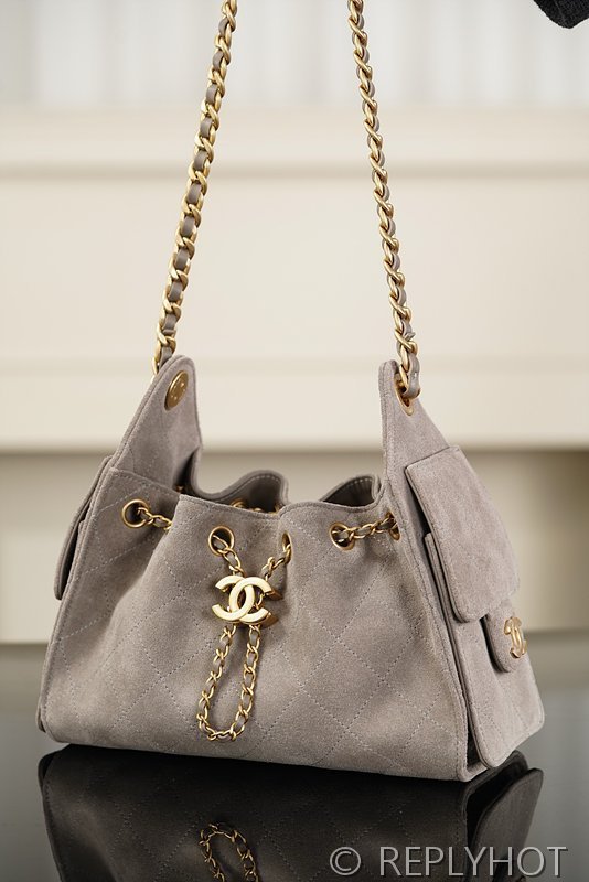 [하이엔드급] 샤넬 25백 미니 스웨이드 카프스킨 골드메탈 그레이 [매장가 900만원대]