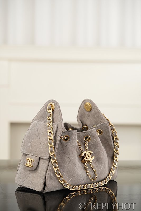 [하이엔드급] 샤넬 25백 미니 스웨이드 카프스킨 골드메탈 그레이 [매장가 900만원대]