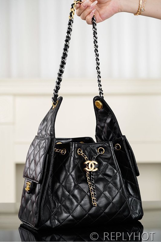 [하이엔드급] 샤넬 25백 스몰 그레인드 카프스킨 블랙 골드메탈 블랙 [매장가 1000만원대]