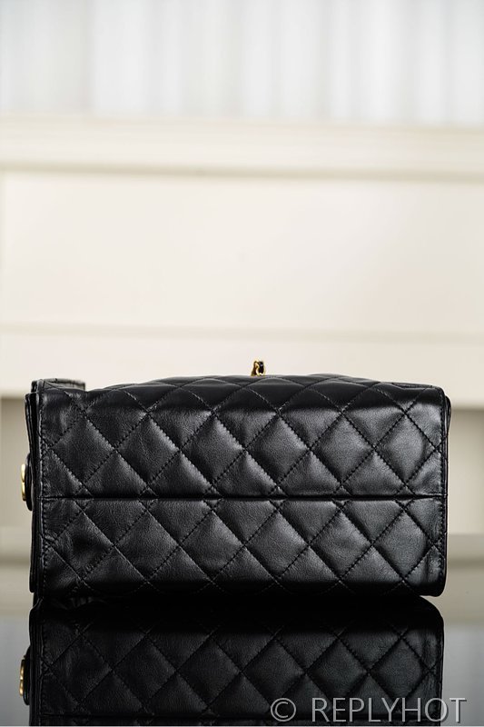 [하이엔드급] 샤넬 25백 스몰 그레인드 카프스킨 블랙 골드메탈 블랙 [매장가 1000만원대]