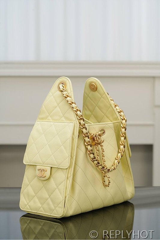 [하이엔드급] 샤넬 25백 스몰 그레인드 카프스킨 골드메탈 옐로우 [매장가 1000만원대]