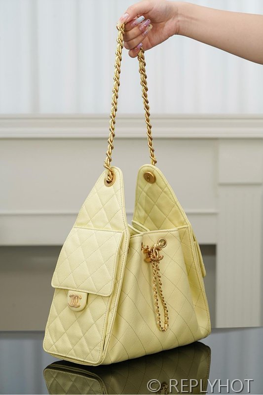 [하이엔드급] 샤넬 25백 스몰 그레인드 카프스킨 골드메탈 옐로우 [매장가 1000만원대]