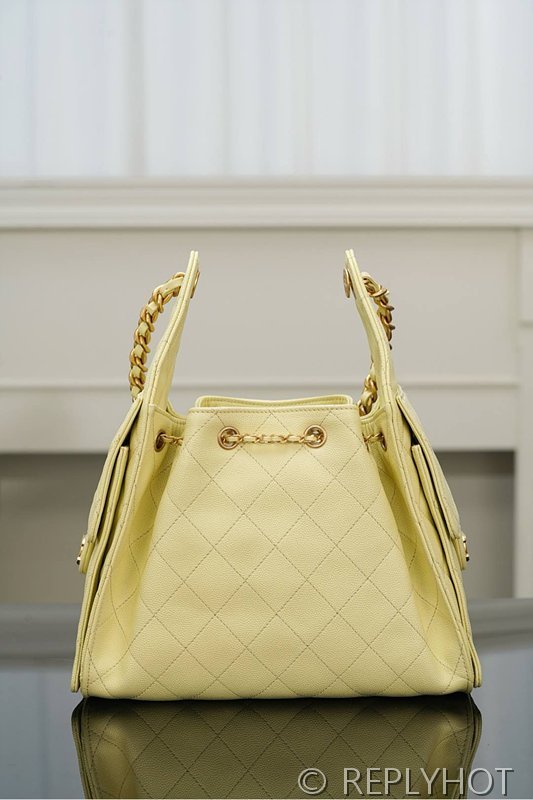 [하이엔드급] 샤넬 25백 스몰 그레인드 카프스킨 골드메탈 옐로우 [매장가 1000만원대]