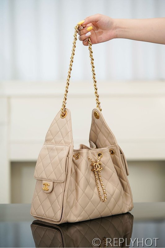 [하이엔드급] 샤넬 25백 스몰 그레인드 카프스킨 골드메탈 베이지 [매장가 1000만원대]