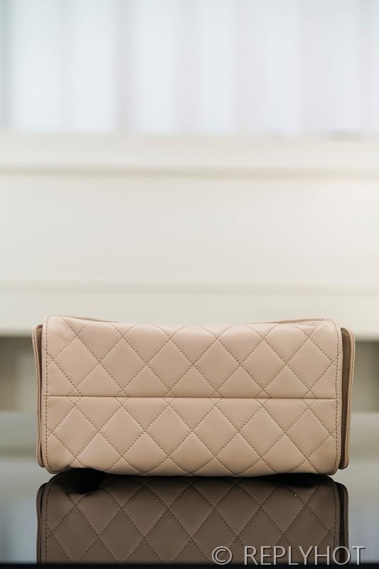 [하이엔드급] 샤넬 25백 스몰 그레인드 카프스킨 골드메탈 베이지 [매장가 1000만원대]