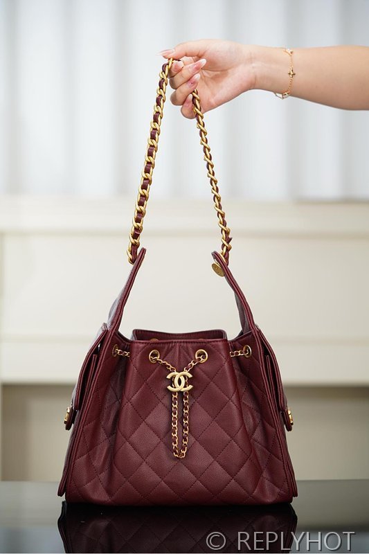 [하이엔드급] 샤넬 25백 스몰 그레인드 카프스킨 골드메탈 버건디 [매장가 1000만원대]