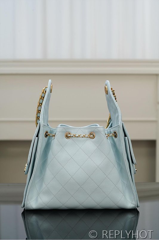 [하이엔드급] 샤넬 25백 스몰 그레인드 카프스킨 골드메탈 라이트 블루 [매장가 1000만원대]