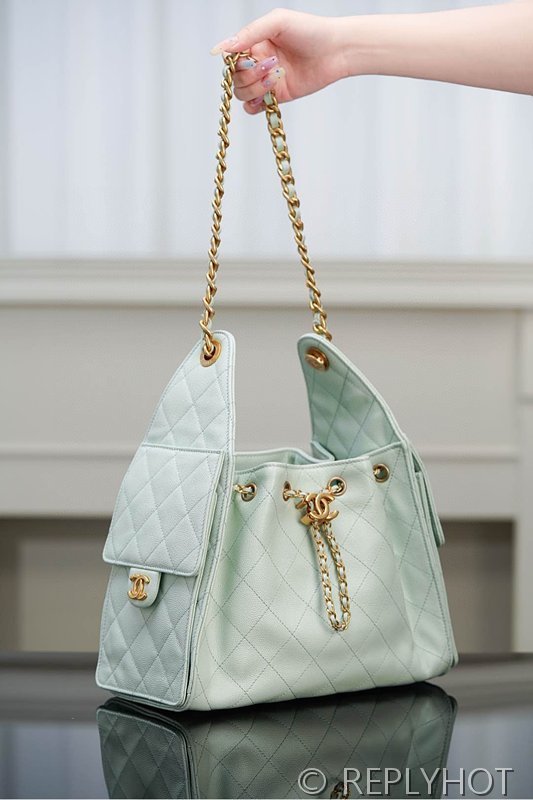 [하이엔드급] 샤넬 25백 스몰 그레인드 카프스킨 골드메탈 라이트 그린 [매장가 1000만원대]