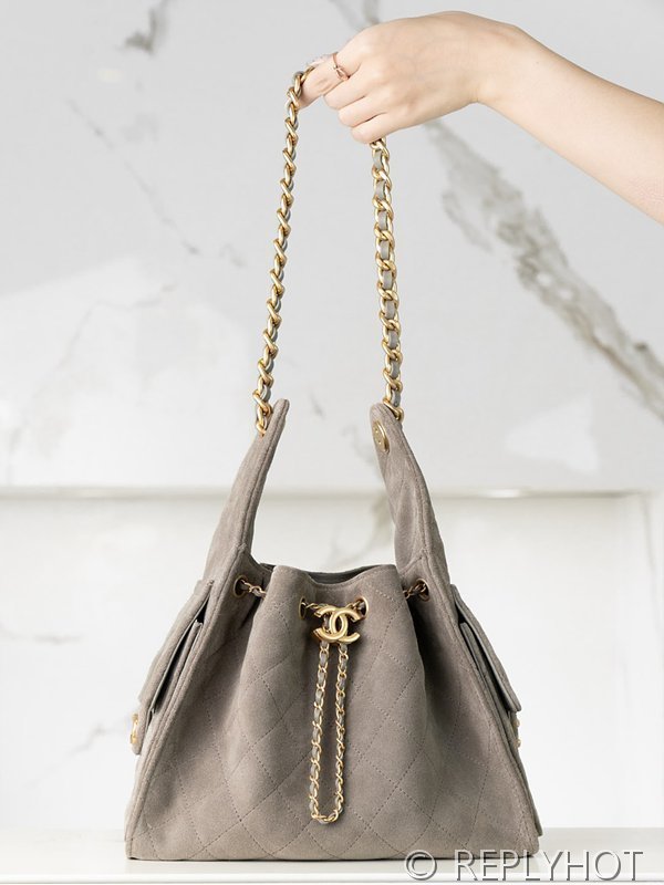 [하이엔드급] 샤넬 25백 스몰 스웨이드 카프스킨 골드메탈 그레이 [매장가 1000만원대]