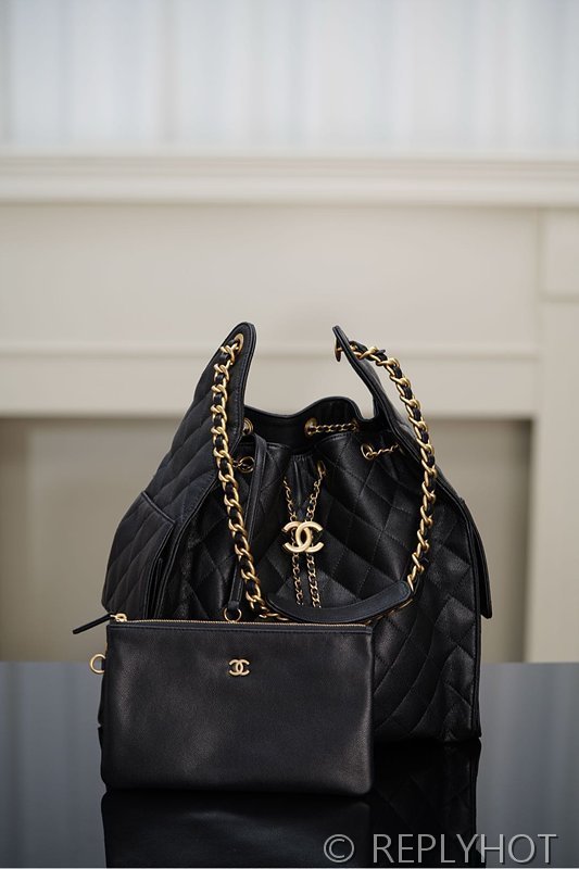 [하이엔드급] 샤넬 25백 미디엄 그레인드 카프스킨 골드메탈 블랙 [매장가 1200만원대]