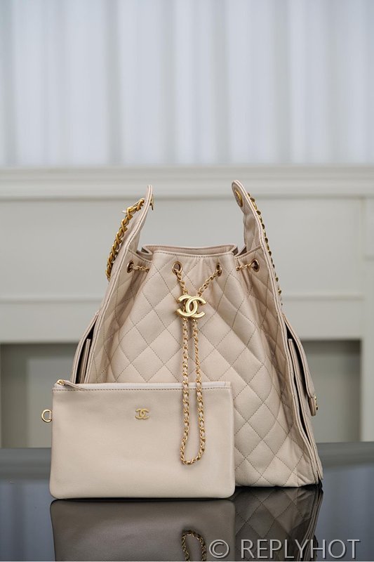 [하이엔드급] 샤넬 25백 미디엄 그레인드 카프스킨 골드메탈 베이지 [매장가 1200만원대]