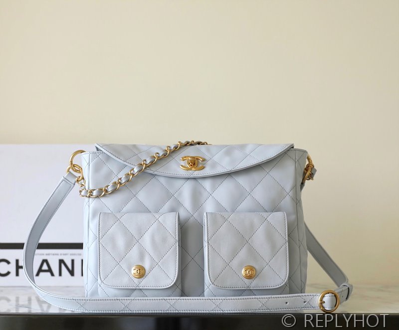 [하이엔드급] 샤넬 24 투포켓 호보 핸드백 카프스킨 골드메탈  [매장가 800만원대]