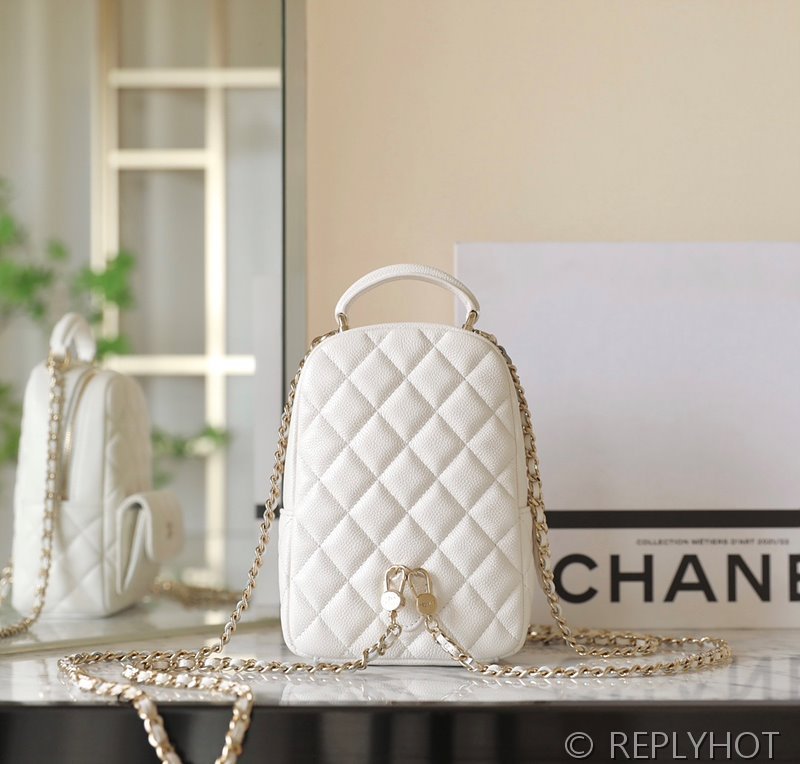 [하이엔드급] 샤넬 24 크루즈 탑핸들 미니 백팩 [매장가 638만원대]