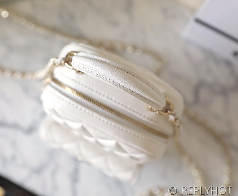 [하이엔드급] 샤넬 24 크루즈 탑핸들 미니 백팩 [매장가 638만원대]