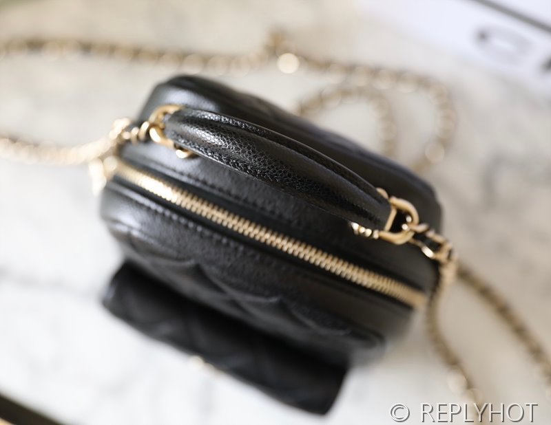 [하이엔드급] 샤넬 24 크루즈 탑핸들 미니 백팩 [매장가 638만원대]