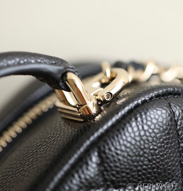 [하이엔드급] 샤넬 24 크루즈 탑핸들 미니 백팩 [매장가 638만원대]