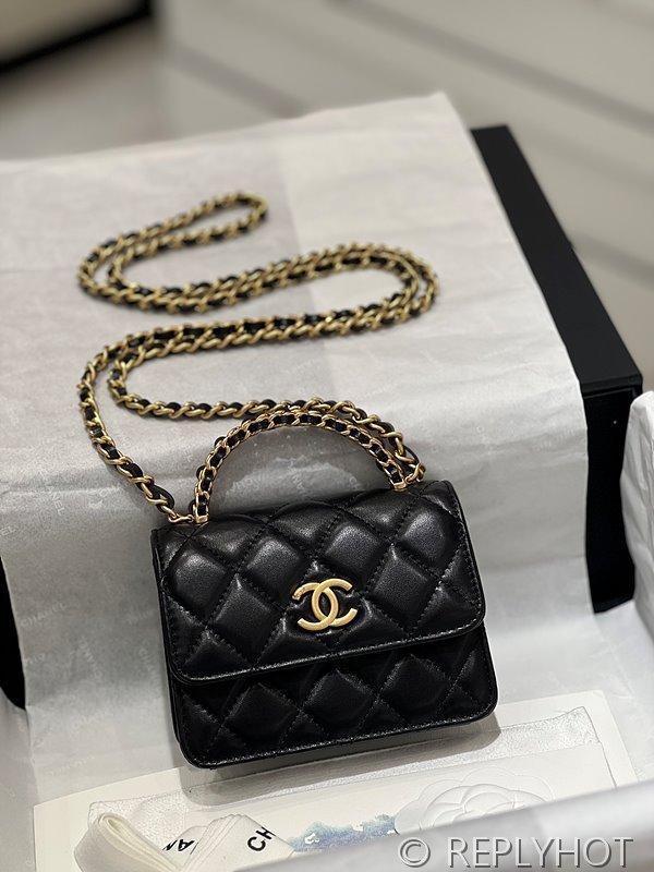 [하이엔드급] 샤넬 탑핸들 체인 달린 미니백 램스킨 골드메탈 블랙 [매장가 450만원대]